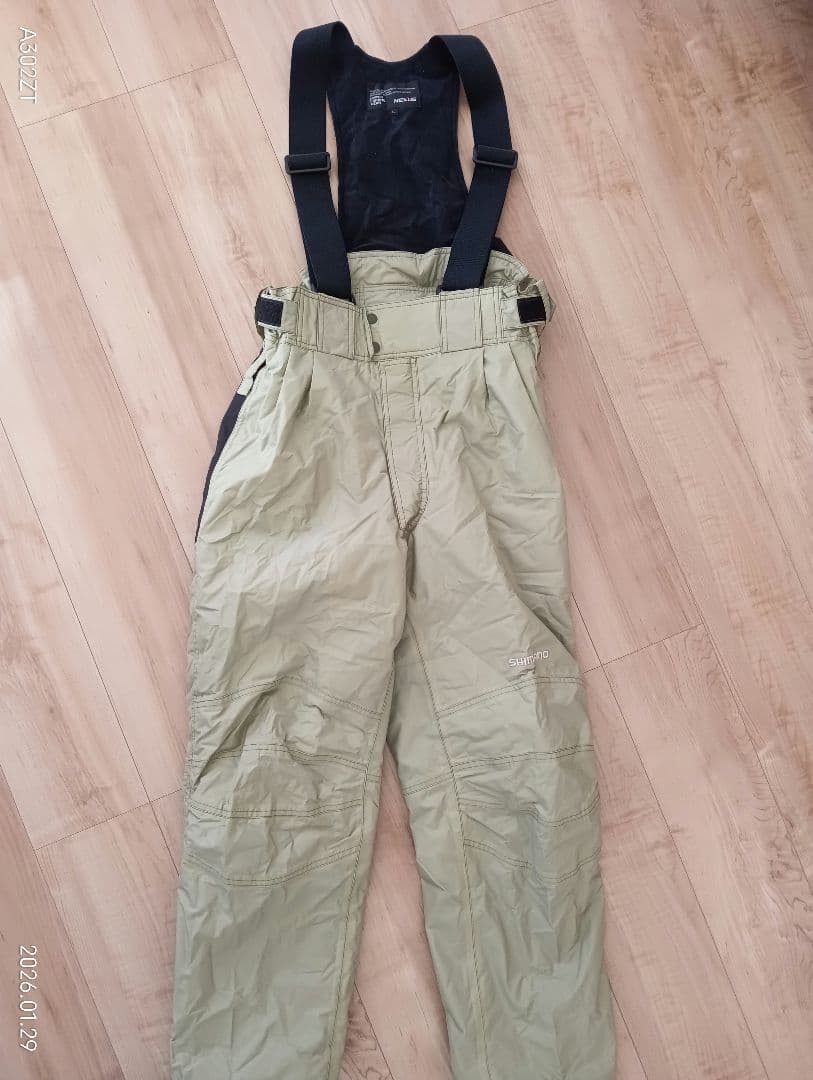 シマノ nexus 防寒着　Lサイズ