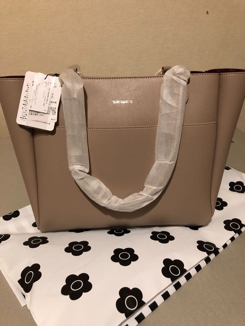 フリップサイドデイジートート（ベージュ）