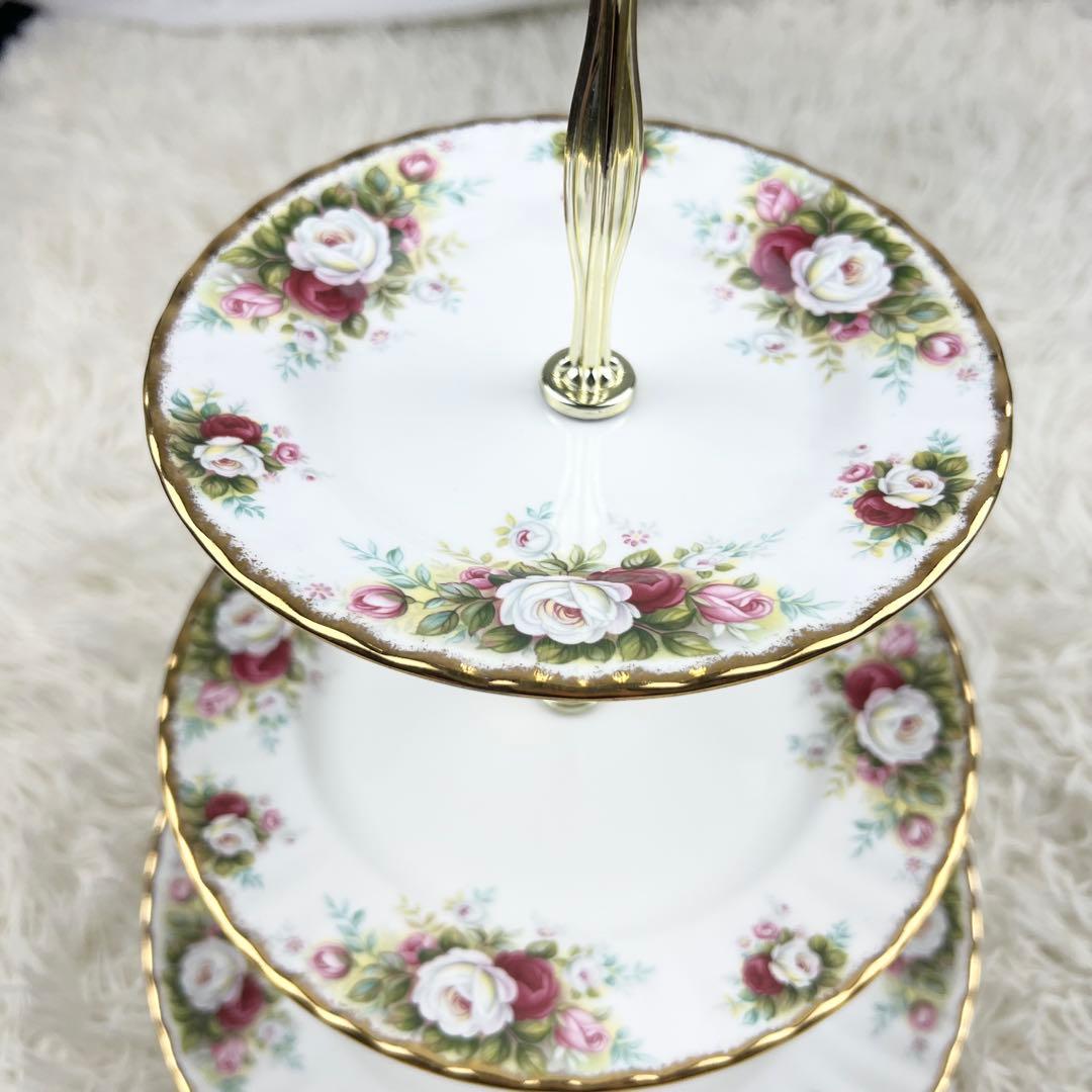 【廃盤】ロイヤルアルバート 3段ケーキスタンド 金彩 薔薇柄