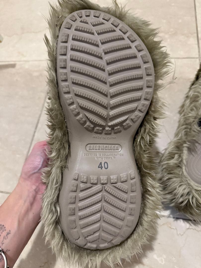 BALENCIAGA× Crocs Faux Fur Mules
