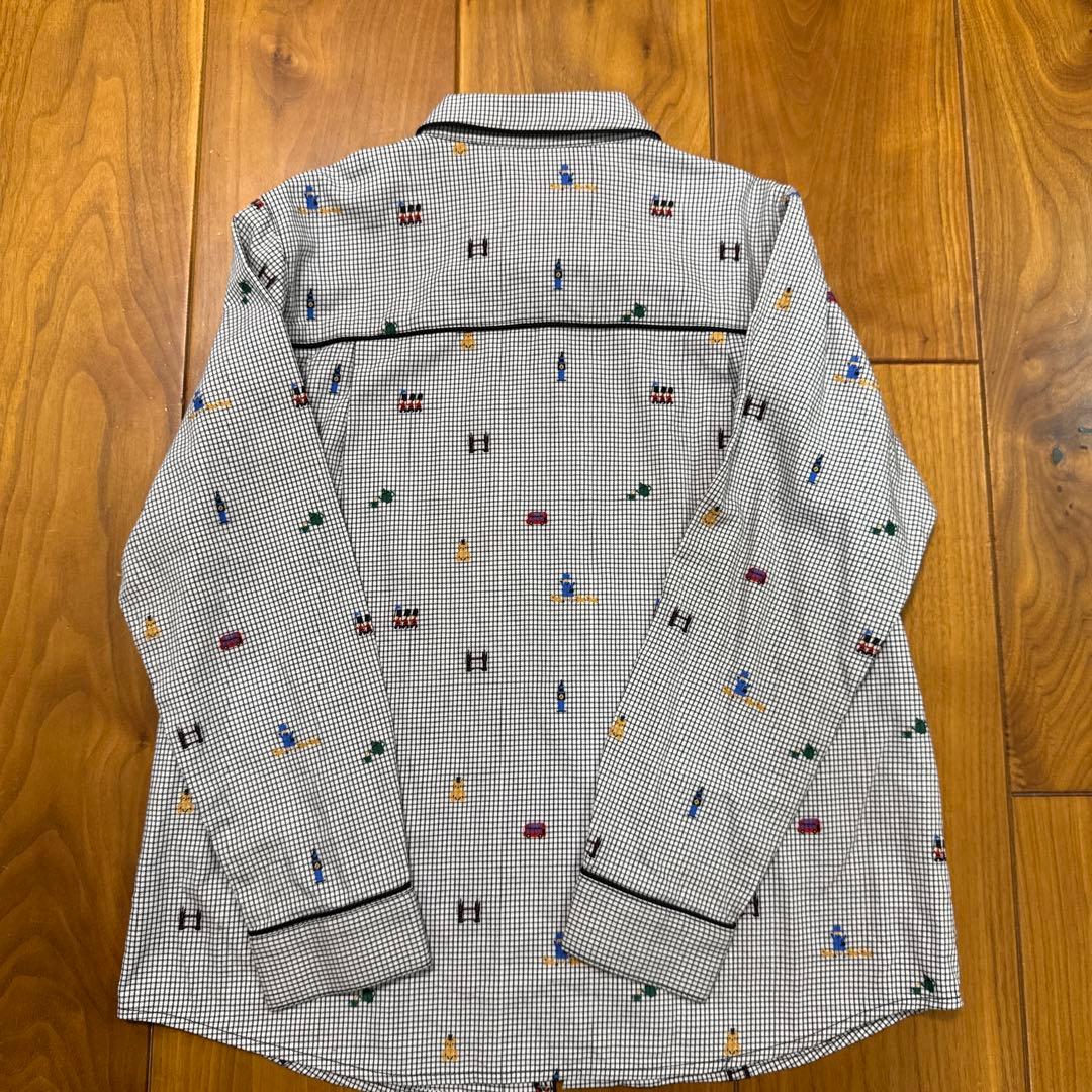 ファミリア　長袖シャツ　130