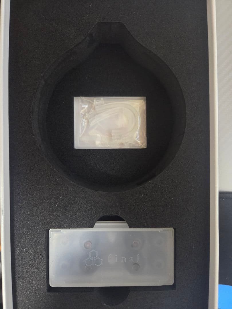 [ほぼ新品] final A5000 有線イヤホン 日本オーディオブランド