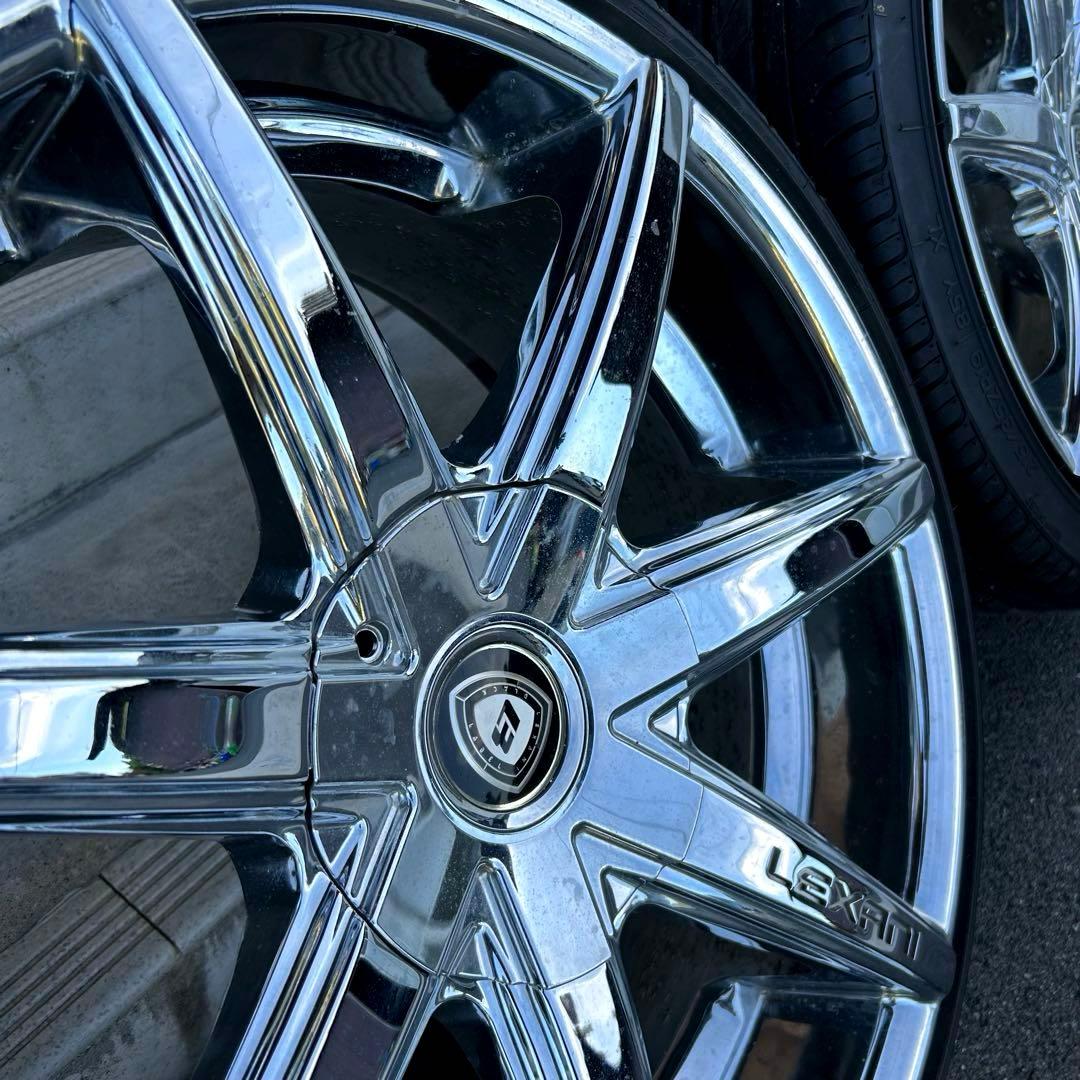 LEXANI R-7 19インチ　４本