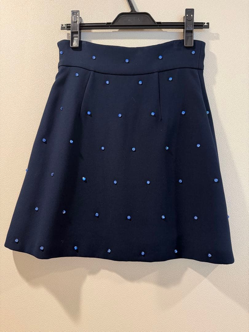 miu miu クリスタル付きスカート