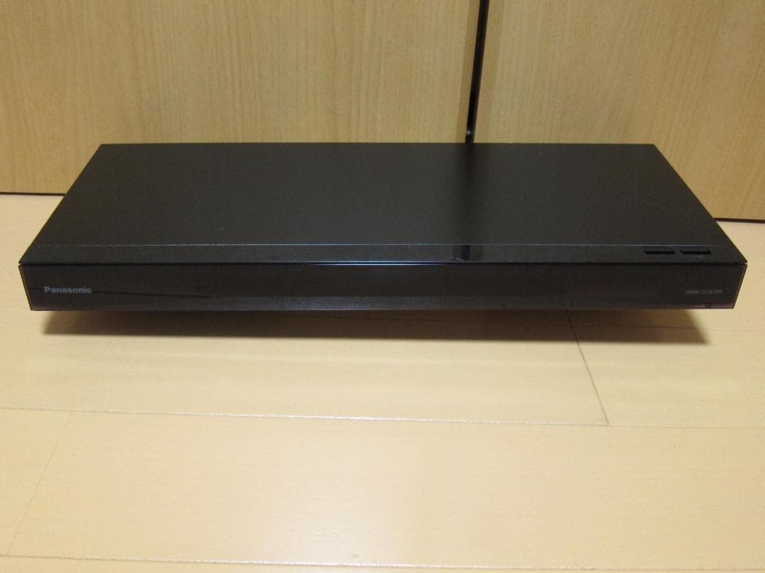 リモコン付属。新品HDD2TBへ交換！Panasonic DMR-2CW200