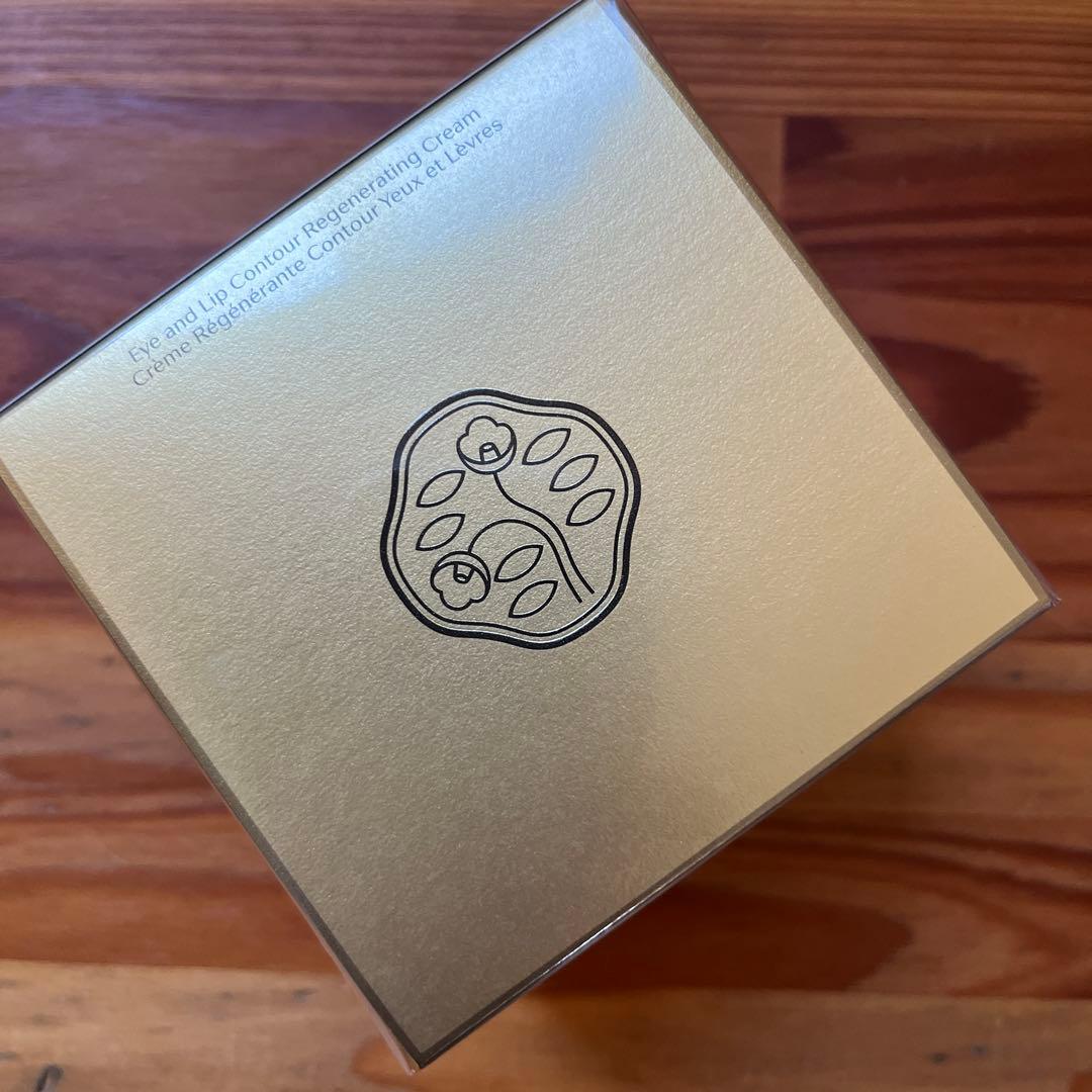 フューチャーソリューションＬＸ　アイアンドリップコントア　Ｒクリームｅ