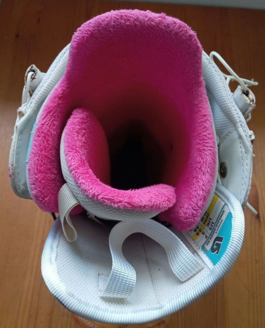 burton 女性用スノーボードブーツ