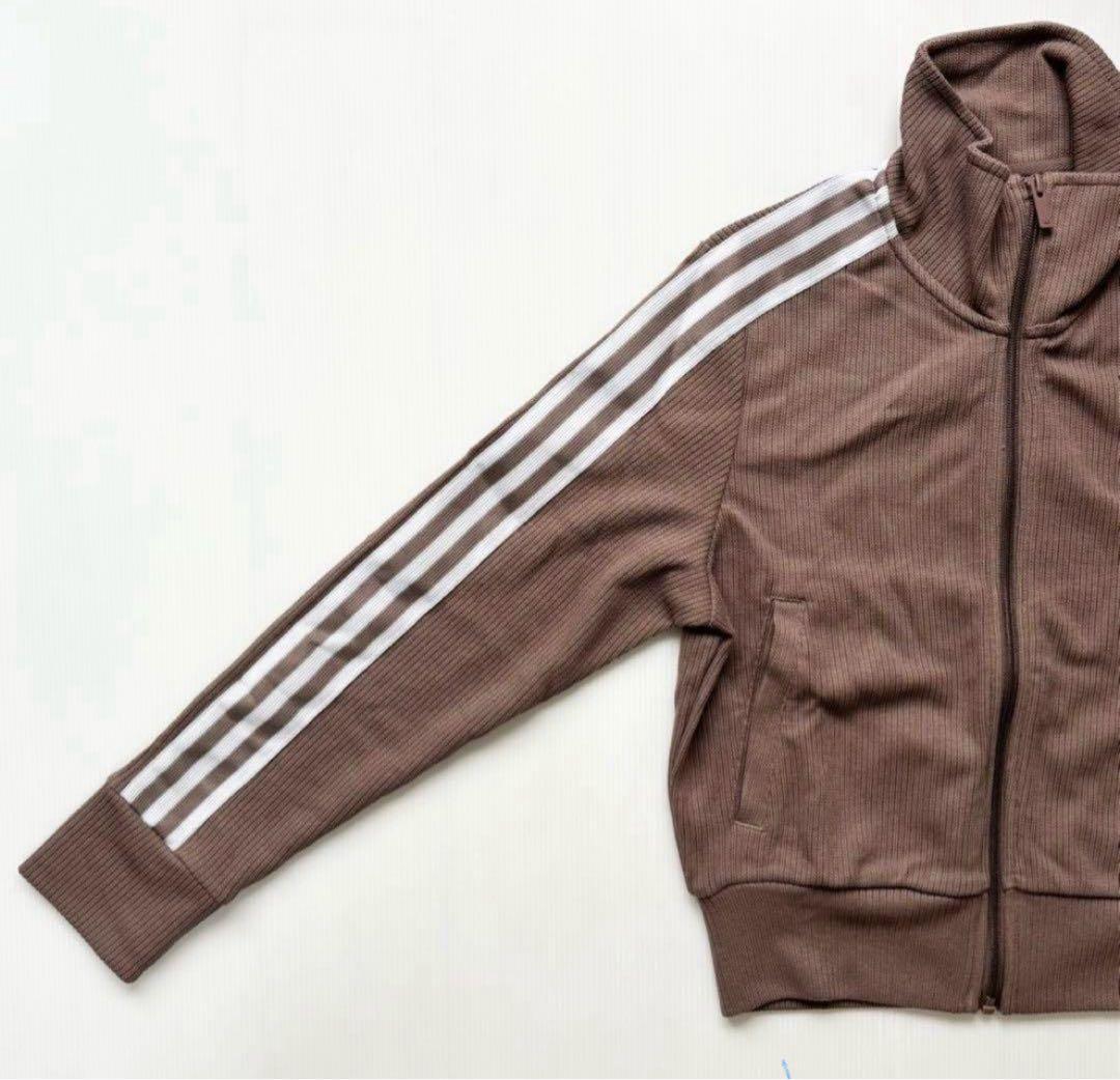 新品　アディダス　adidas KNITTED TOP ニットトップ　　ベージュ