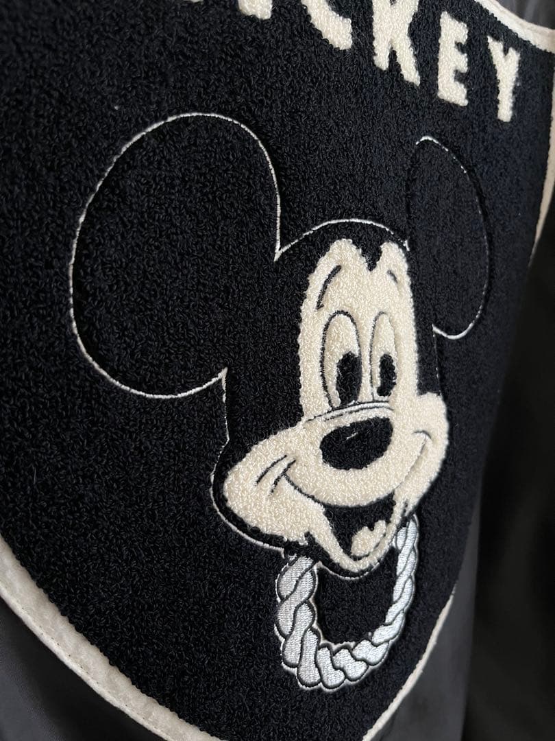 【美品】JOYRICH × Disney ミッキー スタジャン Sサイズ 黒