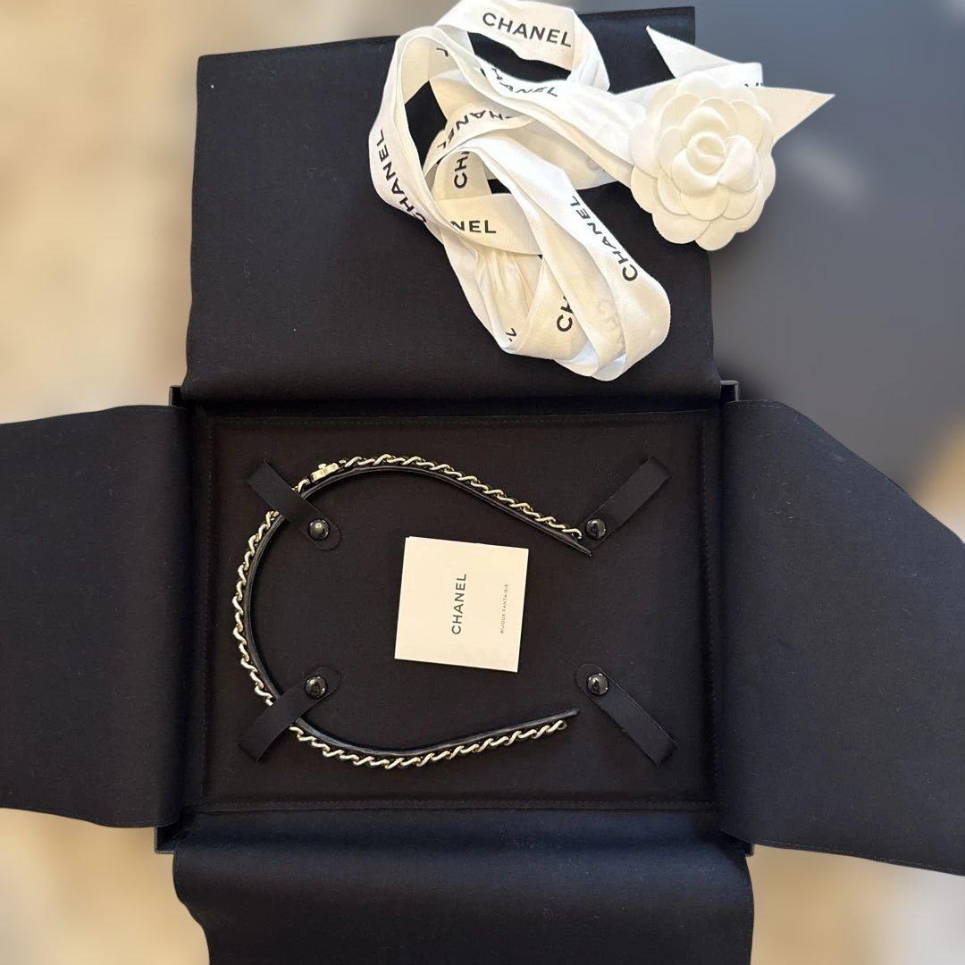 CHANEL カチューシャ