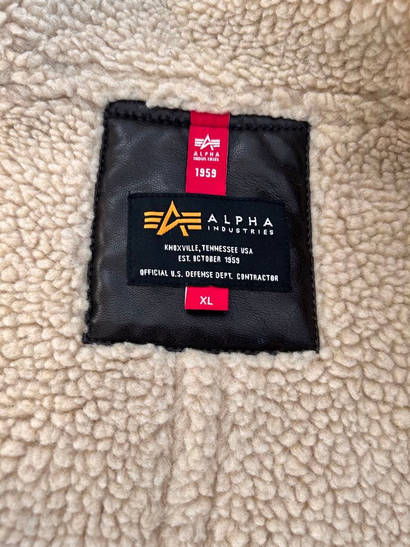 ふゆページ ALPHA INDUSTRIES B-3 フライトジャケット