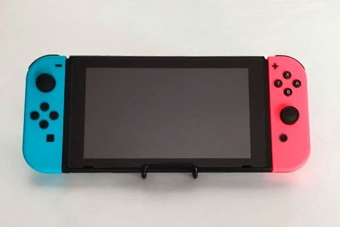 NintendoSwitchネオンレッド①