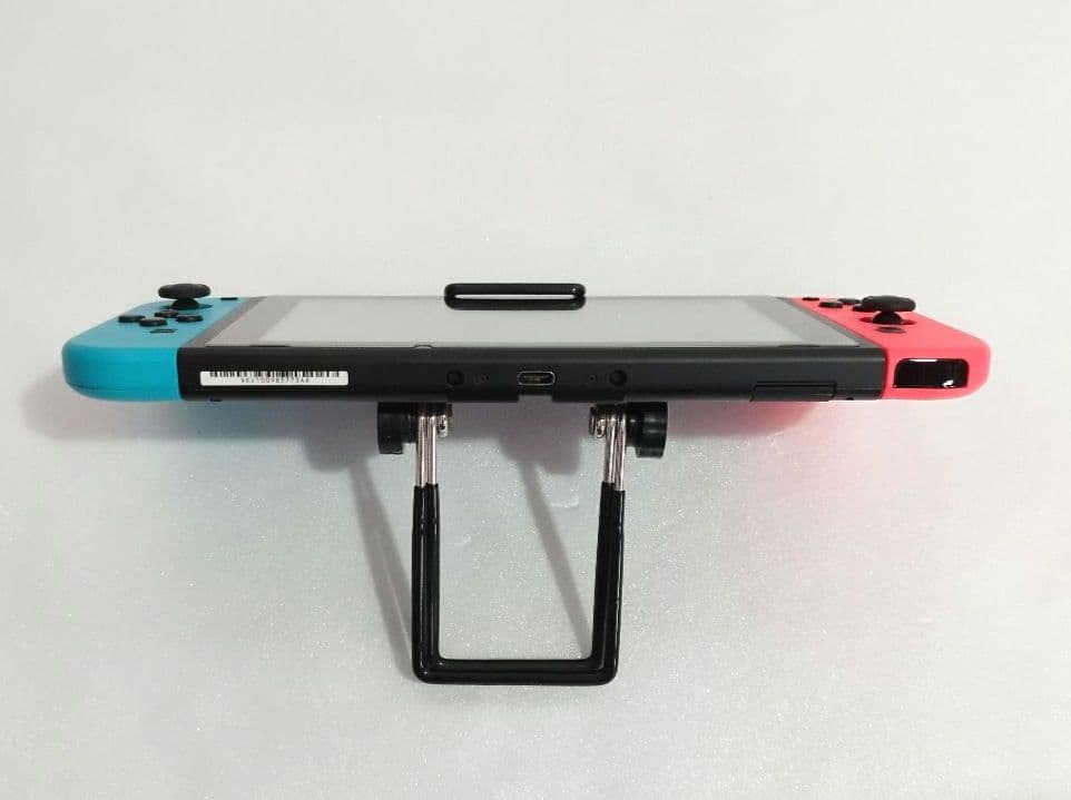 NintendoSwitchネオンレッド①