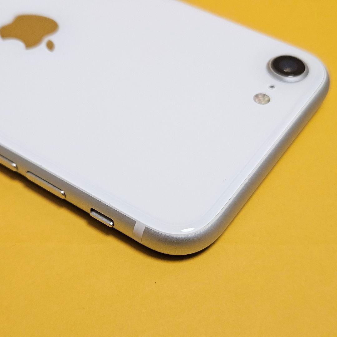美品！Phone SE2 64GB バテリ100%｜24時間以内発送#623