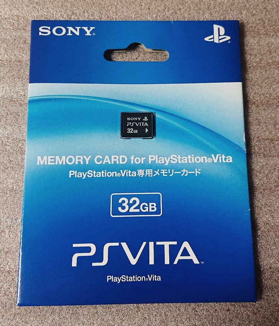 新品【美品】PS Vita SONY純正 メモリーカード 32GB