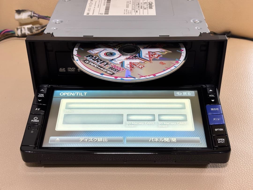 クラリオン NX712W