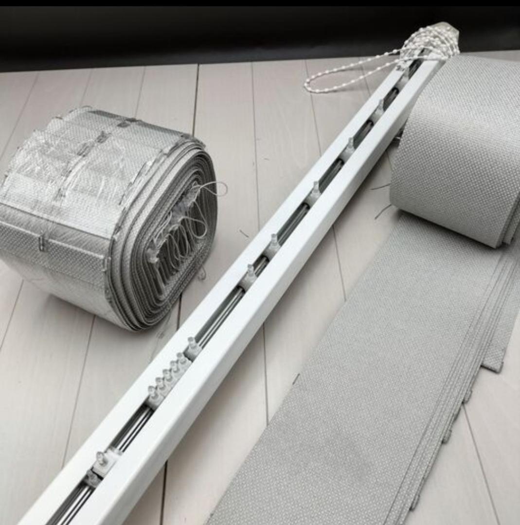 【あっきー】タチカワ◆バーチカル◆W2390mm◆O-2506BL24