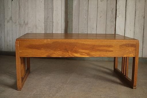 古い木製の机　引き出し2杯