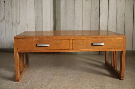 古い木製の机　引き出し2杯