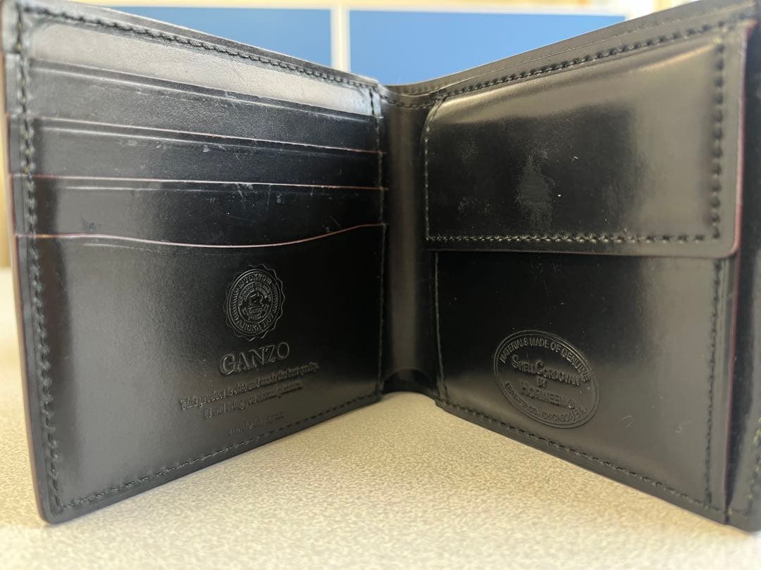 GANZO シェルコードバン 2 小銭入れ付き二つ折り財布　ブラック