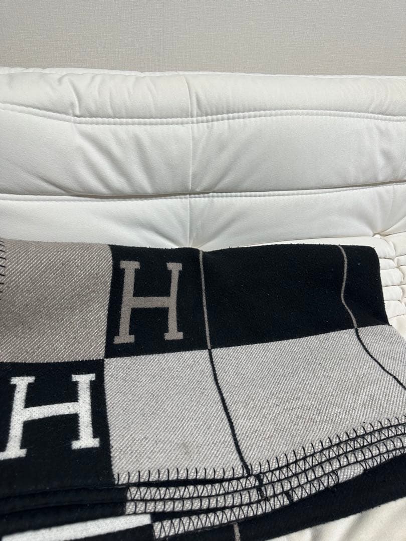 HERMES プレード 《アヴァロンIII》