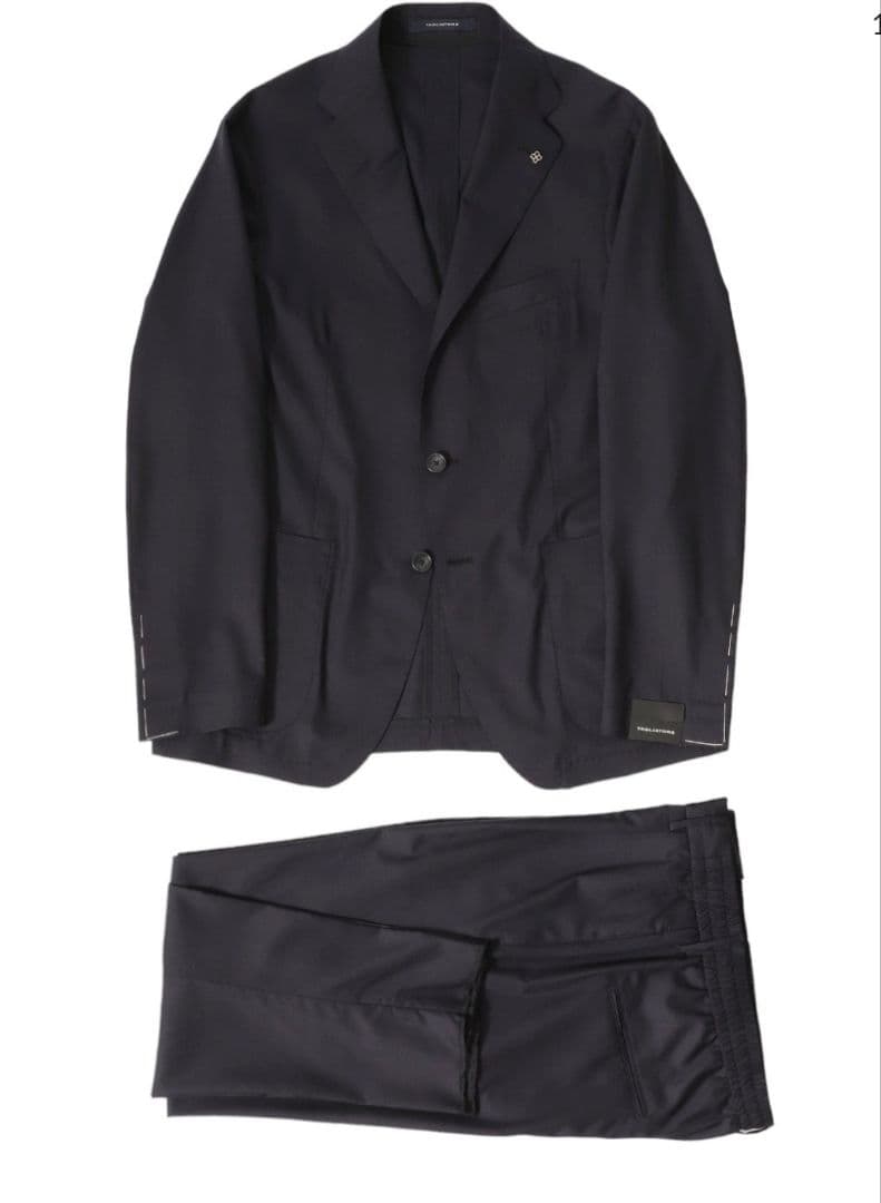 『新品未使用』タリアトーレ　セットアップ　ネイビー　サイズ48 スーツ