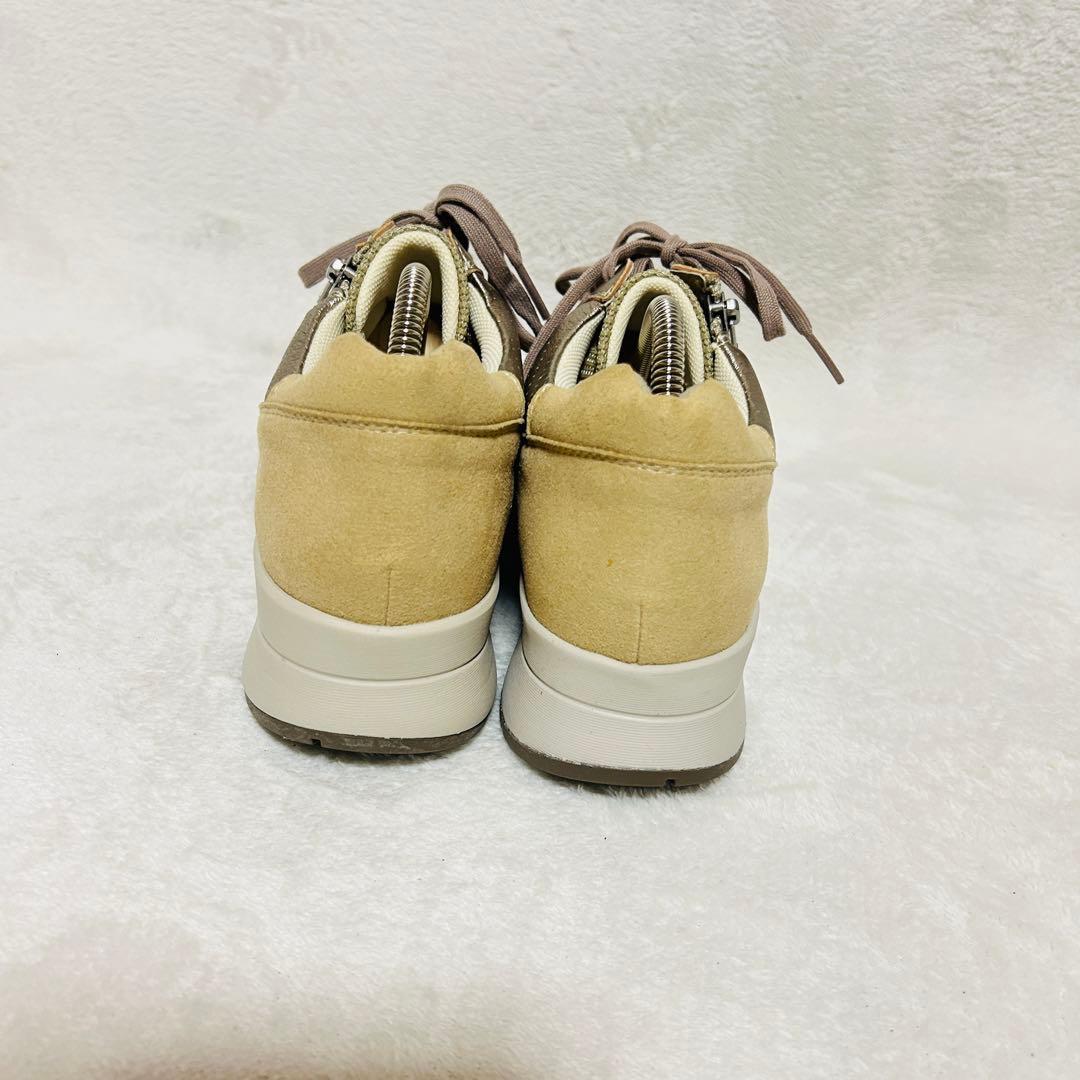 美品　AKAISHI アカイシ　126ウォーキングスニーカー　外反母趾