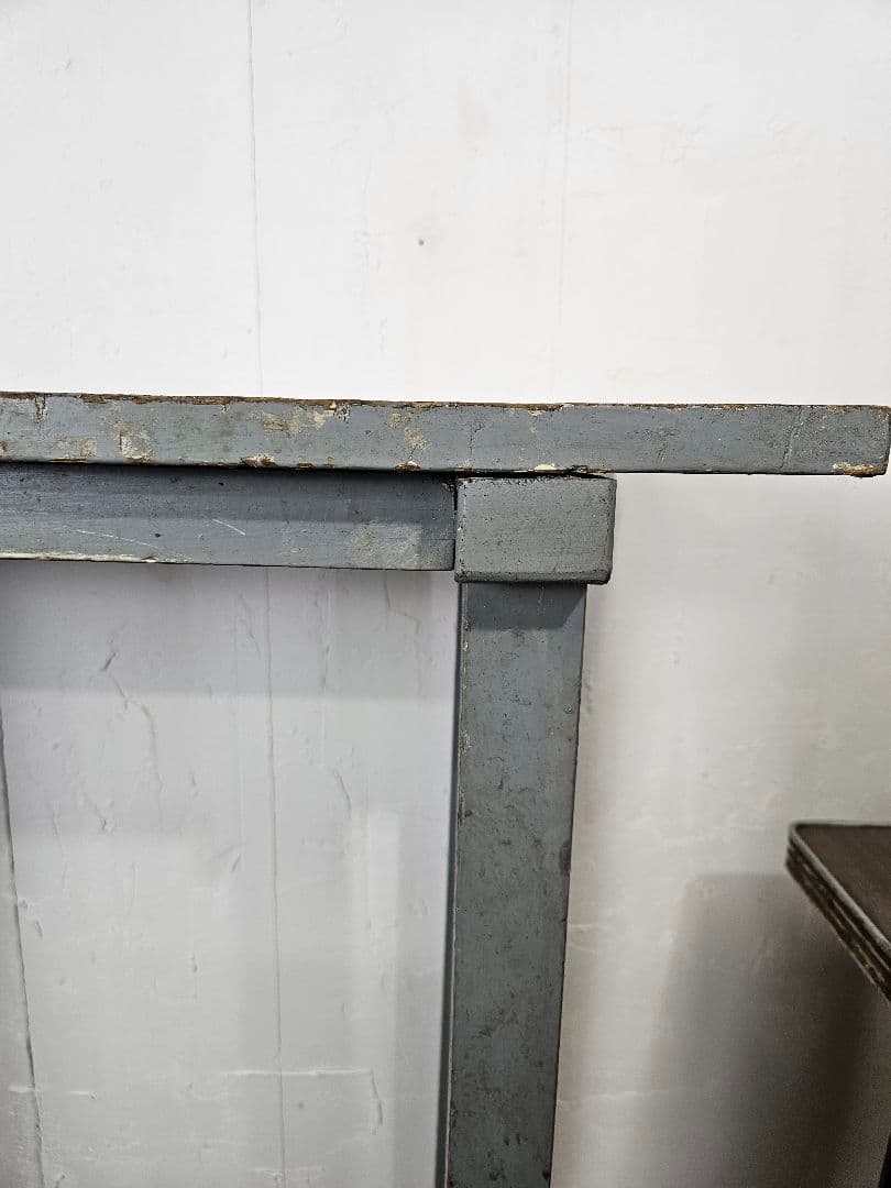 アンティーク シャビーな飾り棚 花台 鉢置 サイドテーブル 木製 レトロ