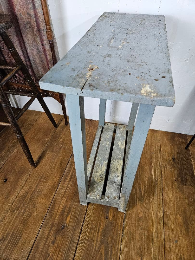 アンティーク シャビーな飾り棚 花台 鉢置 サイドテーブル 木製 レトロ