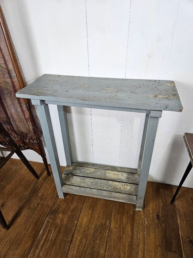 アンティーク シャビーな飾り棚 花台 鉢置 サイドテーブル 木製 レトロ