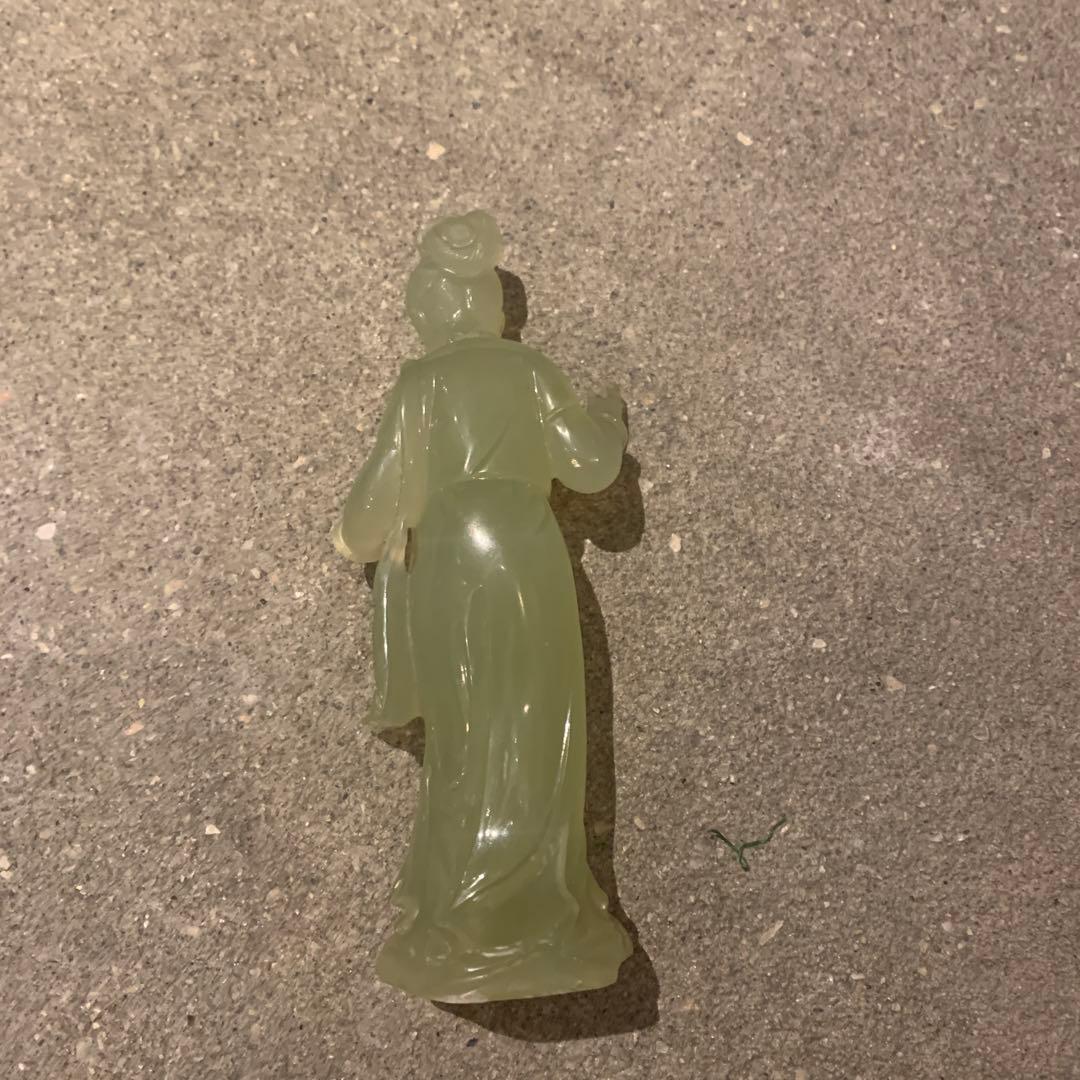 翡翠　女像　中国美術　貴重　アンティーク　ヴィンテージ