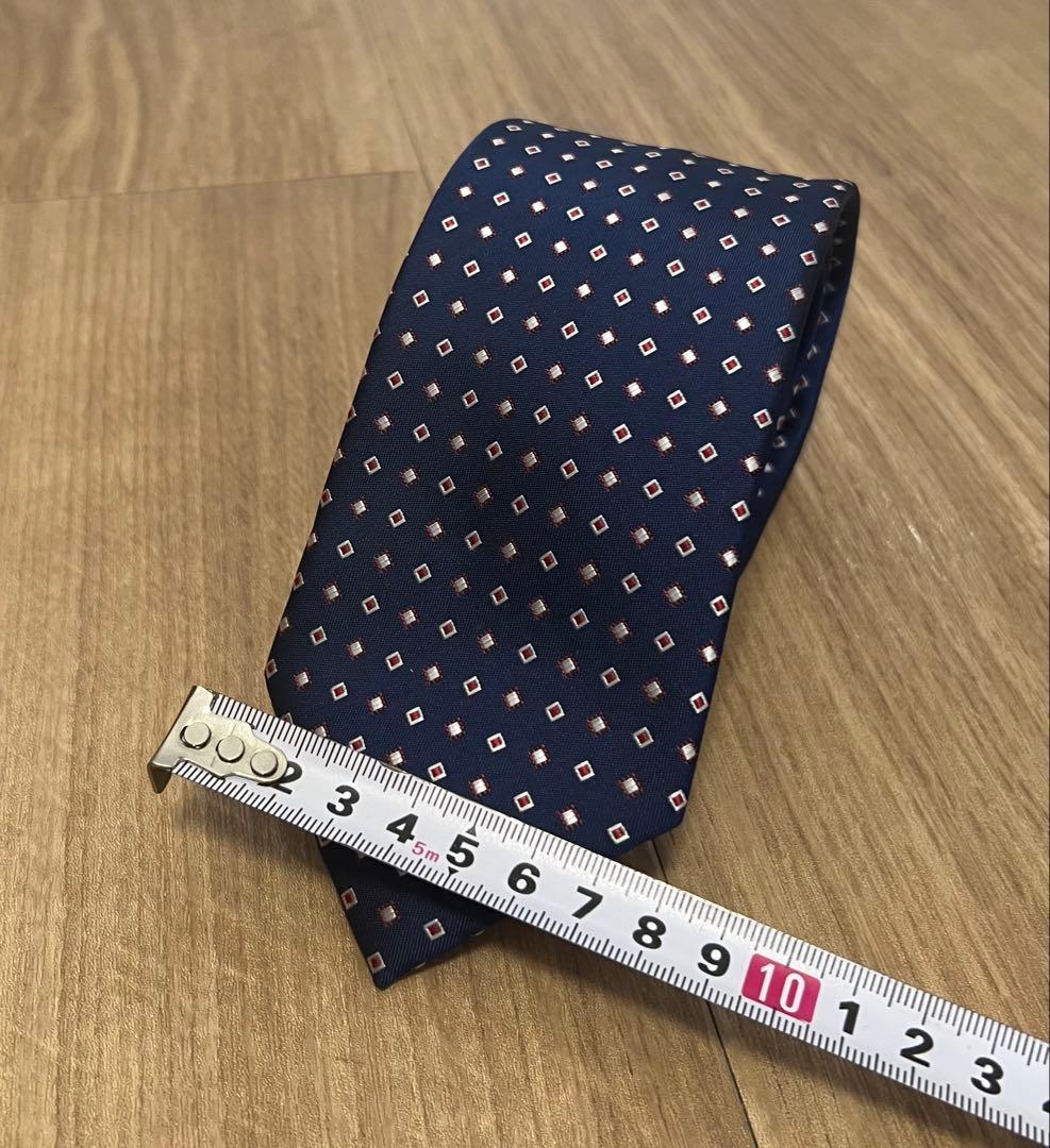 イーマリネッラ（E.Marinella）