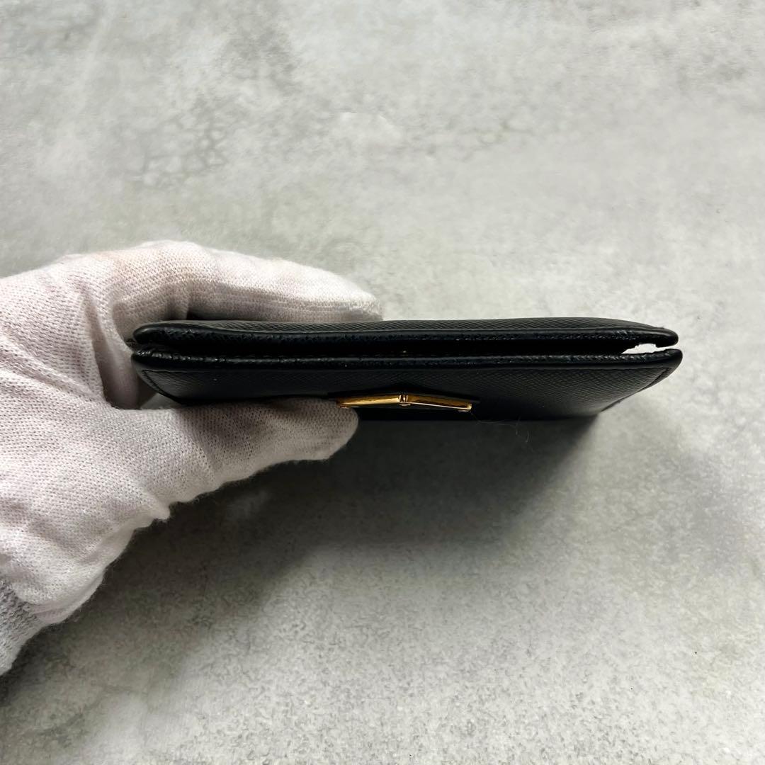 専用　PRADA サフィアーノ ブラック レザー 折り財布 8149