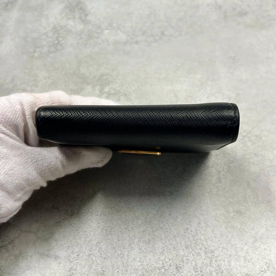 専用　PRADA サフィアーノ ブラック レザー 折り財布 8149