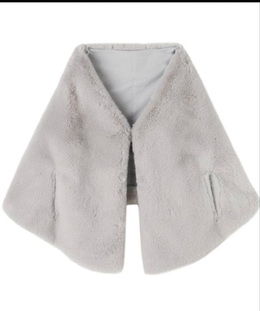 【タグ付未使用】JENNEリッチボリュームファーケープ　ライトグレー