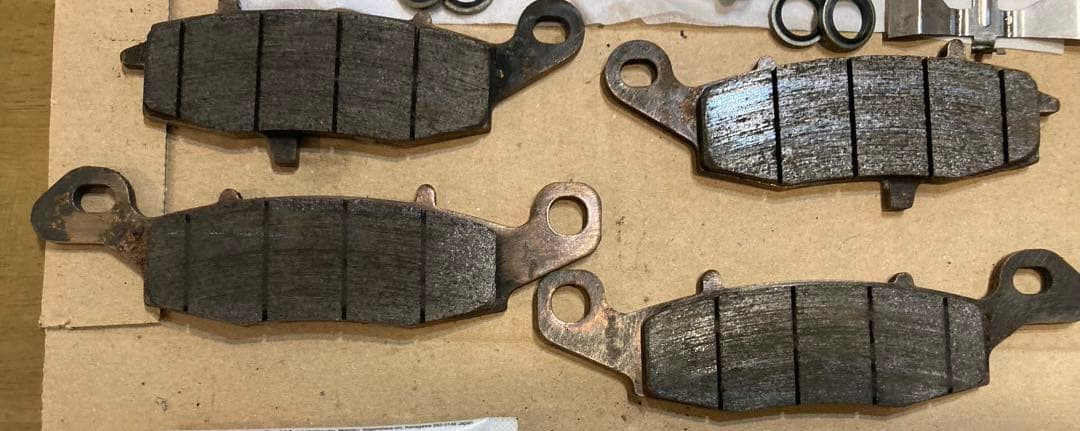 美品　分解清掃済 ゼファー400 ゼファー750 フロントキャリパー OH済