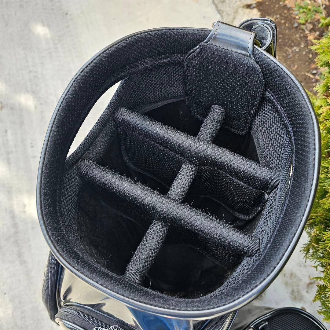 ブリヂストン】限定ガンメタ×エナメル 9.5型3点式キャディバッグ ヘッドカバー