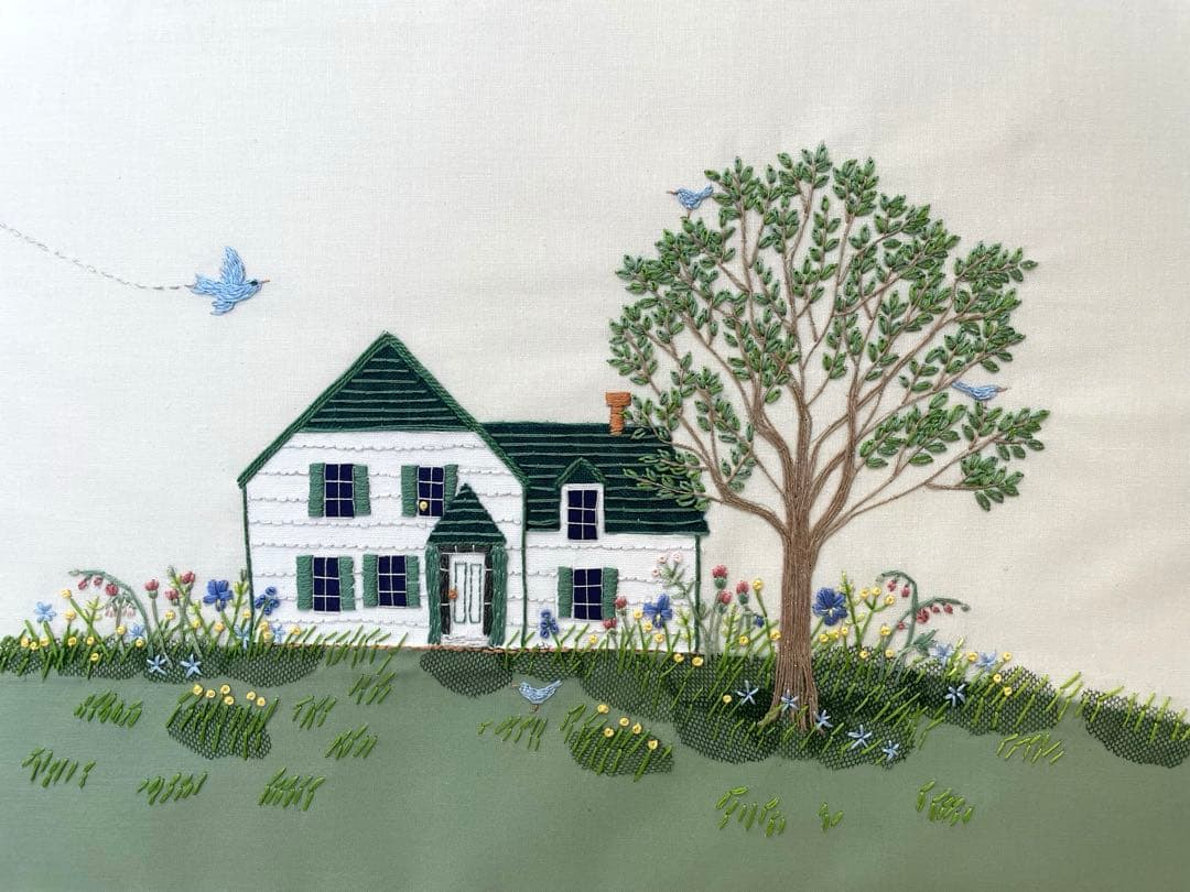 青木和子　刺繍　完成品　赤毛のアンの島　「グリーンゲイブルズ」