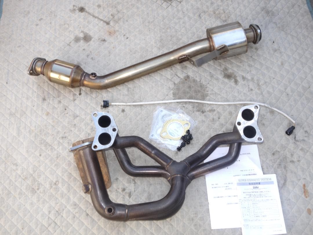 美品 オマケ付き HKS エキマニ brz zn6 zn8 zd8