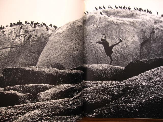 NOVEMBER GIRL　Sam Haskins　サム・ハスキンス