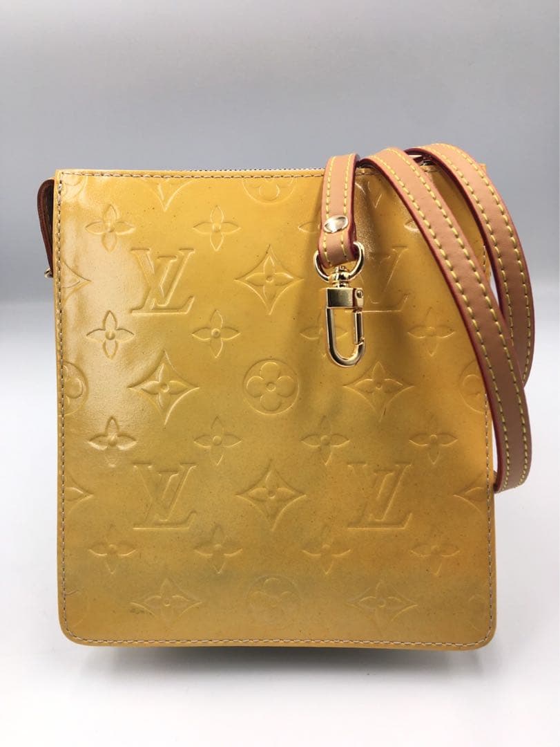 J41 ルイヴィトン　ヴェルニ　ショルダーバッグ