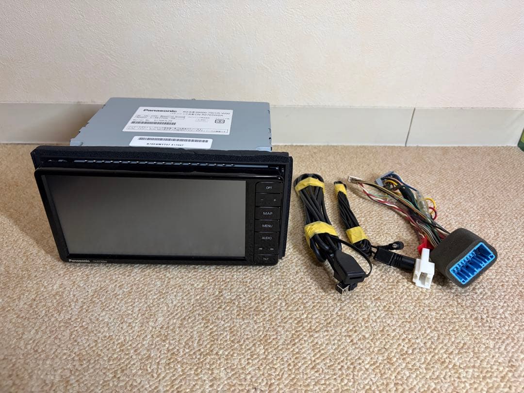 パナソニックナビ　7インチワイド　スズキ純正品　CN-RZ765WZA