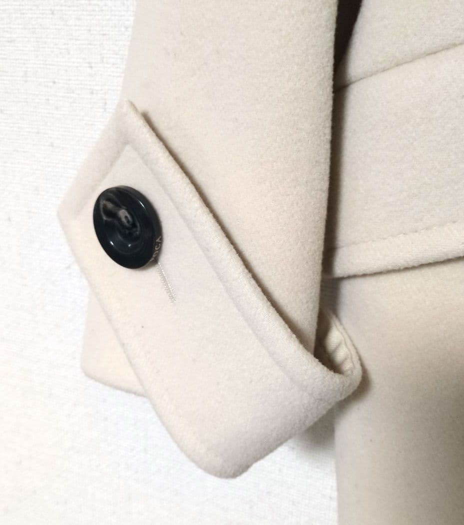 【美品】EPOCAファインダブルモッサ　コート　アイボリー　40サイズ