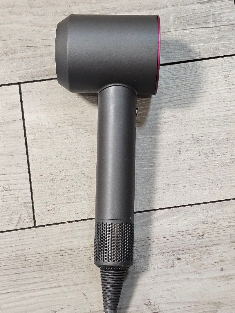 圧倒的最安　保証付き！　ダイソン　メンテナンス済み　dyson hd15