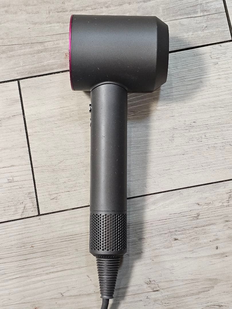 圧倒的最安　保証付き！　ダイソン　メンテナンス済み　dyson hd15