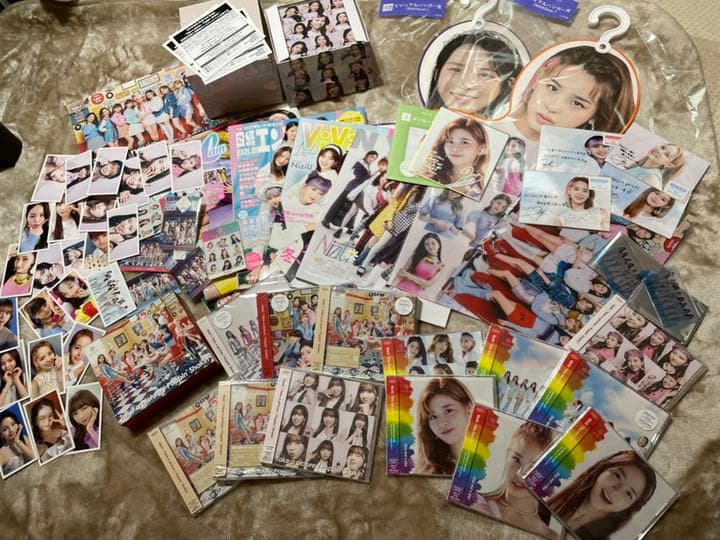 初期　レア❗️niziu 大量　うちわ　一番くじ　CD DVD まとめ売り　ミイヒ