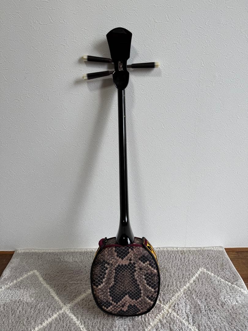 ASOVIVA アソビバ　三線セット 沖縄 消音ウマ付き　カラクイ3本新品