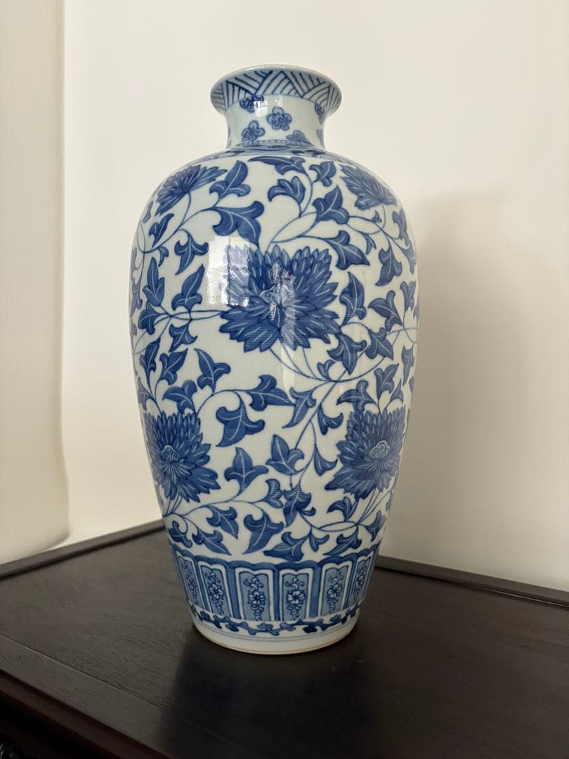 大清光緒年製　青と白の花柄陶器花瓶