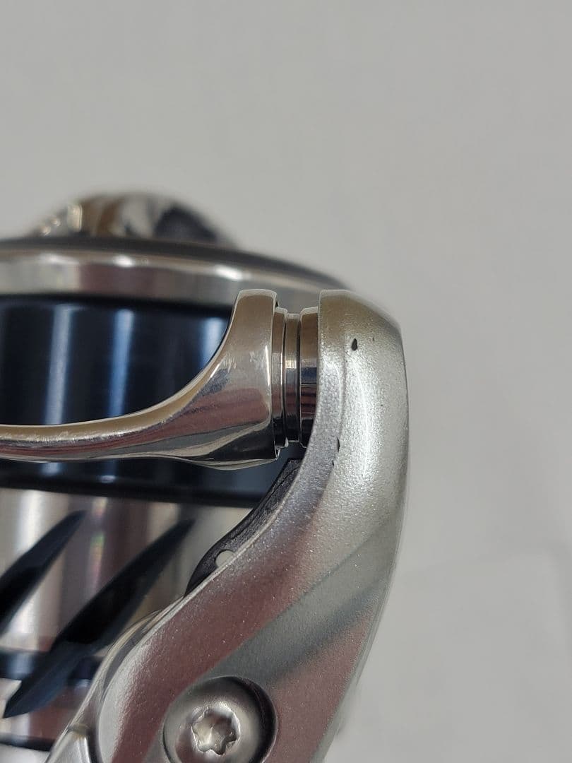 【オマケ付き】SHIMANO 23ストラディック C2000SHG