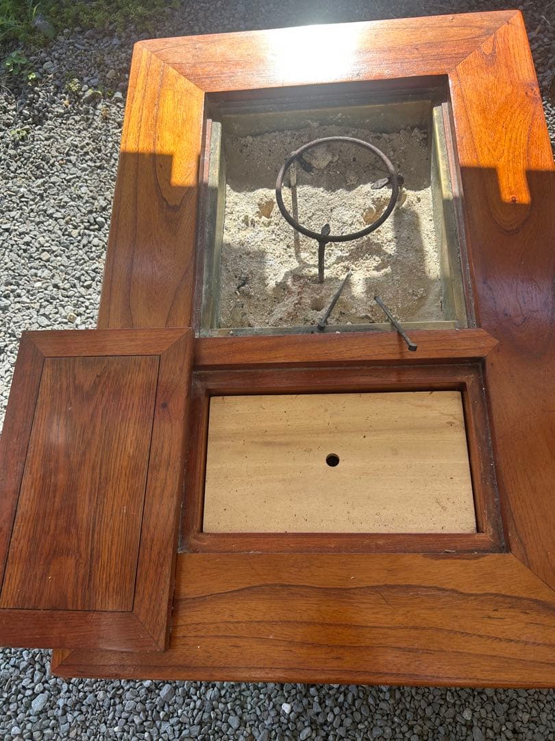 囲炉裏付き木製座卓